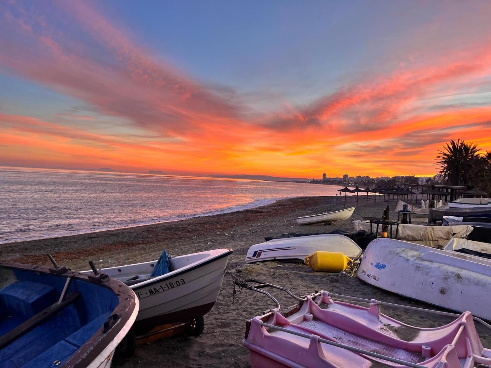 El Faro Vacaciones En Estepona Esterno foto